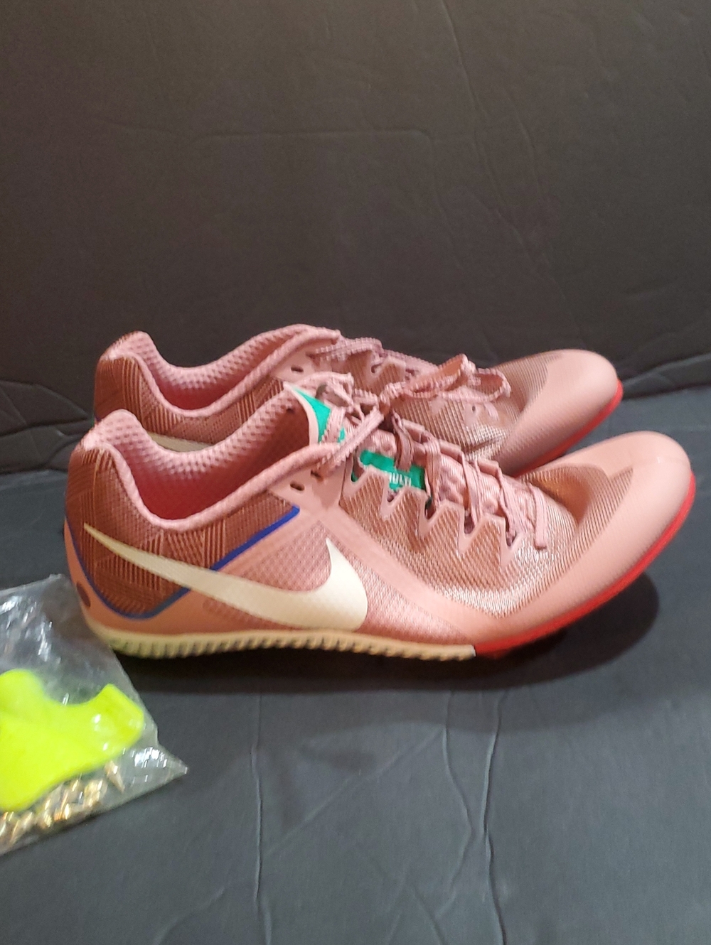 Nike Zoom Rival Stardust rose mauve Malachite track shoes size 10.5 new